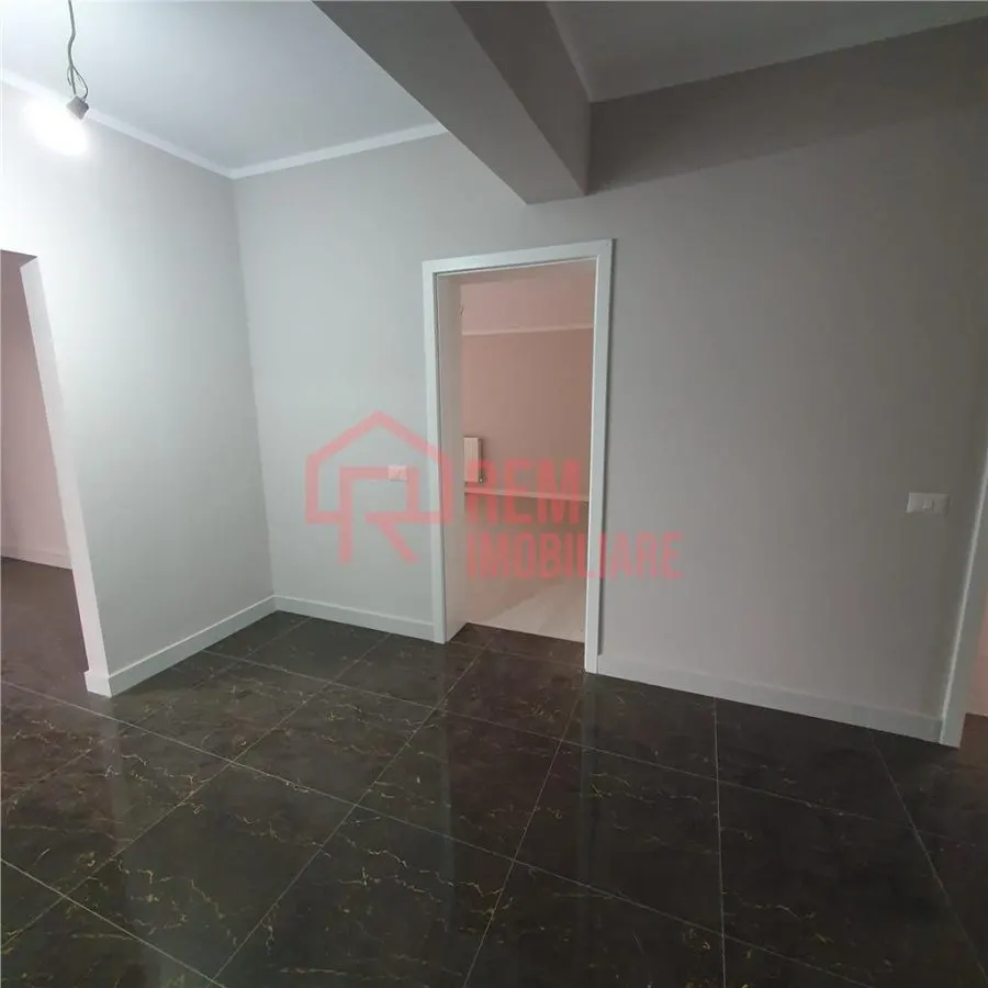 Vanzare apartament 3 camere, 130 mp, Dobroesti, Str Parului, Fundeni - foto 1