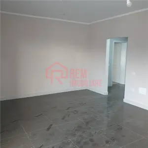 Vanzare apartament 3 camere, 130 mp, Dobroesti, Str Parului, Fundeni - foto 17