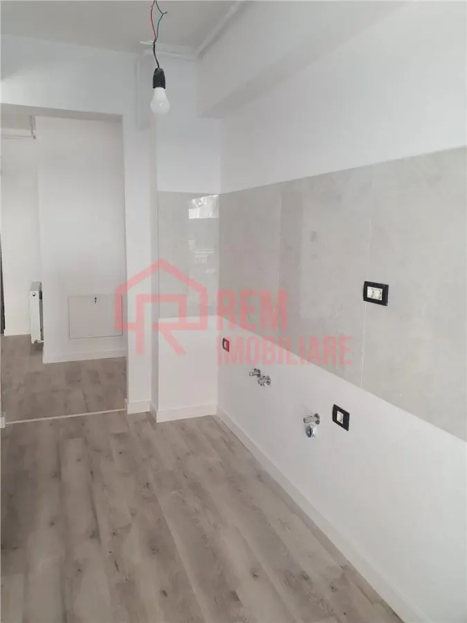 Apartament 3 camere, Fundeni, Colentina, vedere la lac,  finisat lux! - foto 2