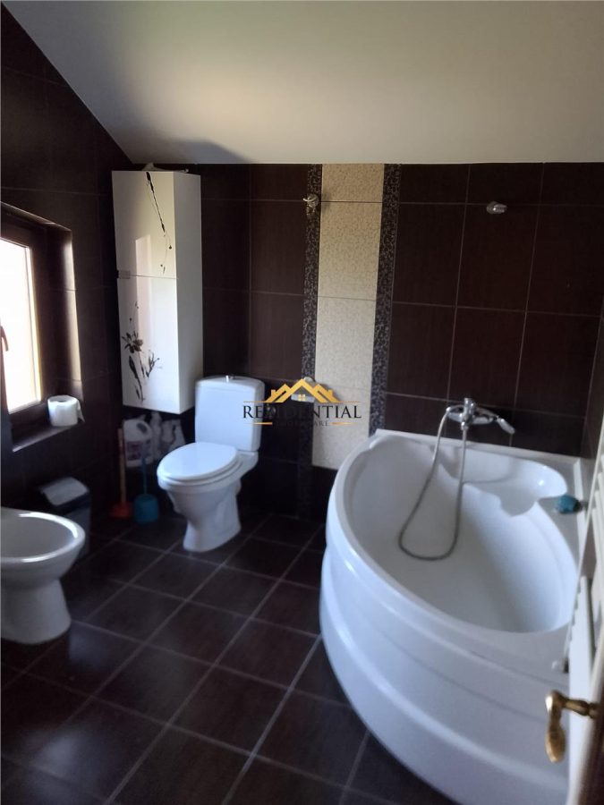 CASA P+M IN BOTOSANI - foto 5