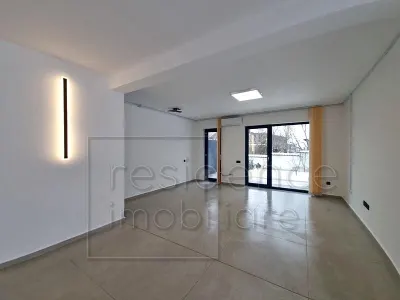 View! Duplex 5 camere, Europa, zona OMV+14 parcari - foto 2