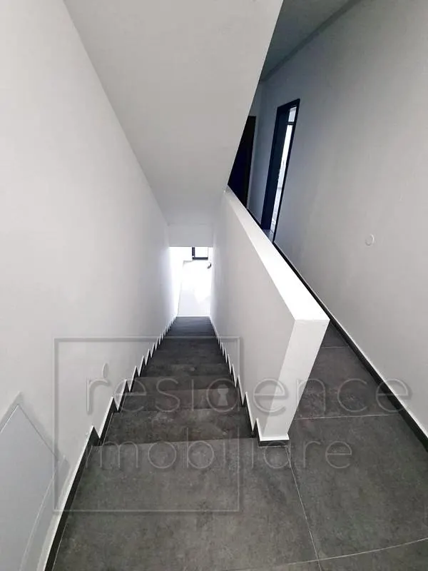 View! Duplex 5 camere, Europa, zona OMV+14 parcari - foto 17