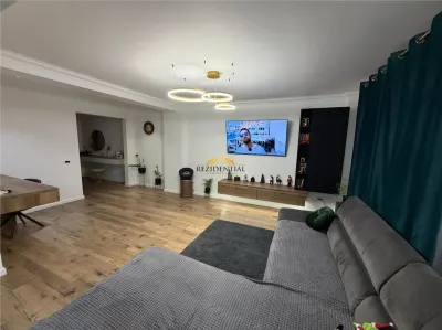 SUPER APARTAMENT CU 3 CAMERE - foto 2