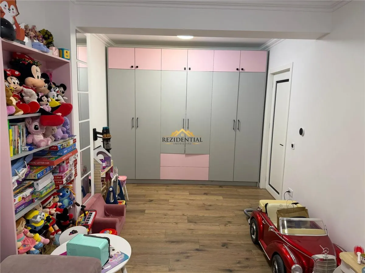 SUPER APARTAMENT CU 3 CAMERE - foto 5