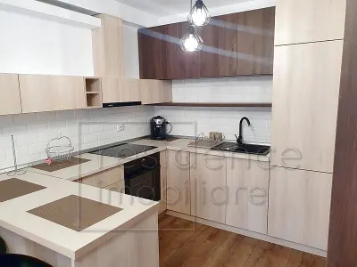Apartament modern cu 2 camere , Europa, zona Luminia+ Garaj - foto 5