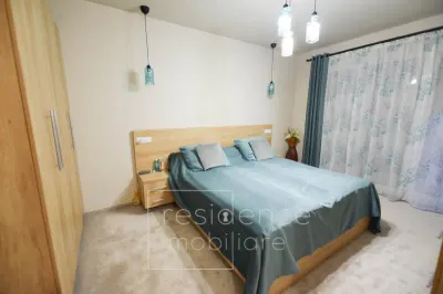 La cheie! Duplex Lux 5 camere, 191 mp in Europa, Curte 220 mp,Parcari - Cluj-Napoca