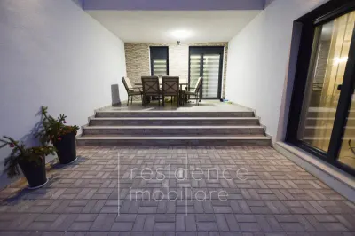 La cheie! Duplex Lux 5 camere, 191 mp in Europa, Curte 220 mp,Parcari - foto 22