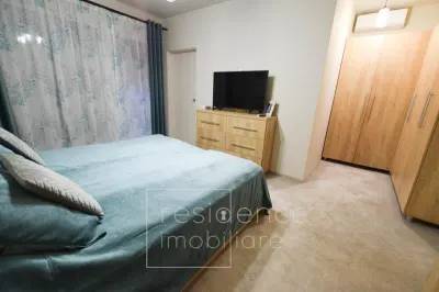 La cheie! Duplex Lux 5 camere, 191 mp in Europa, Curte 220 mp,Parcari - foto 8