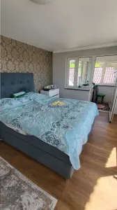 CASA CU ETAJ - BUCOVINA - Botosani