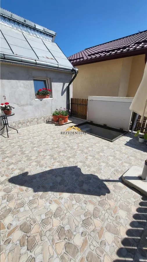 CASA CU ETAJ - BUCOVINA - foto 8