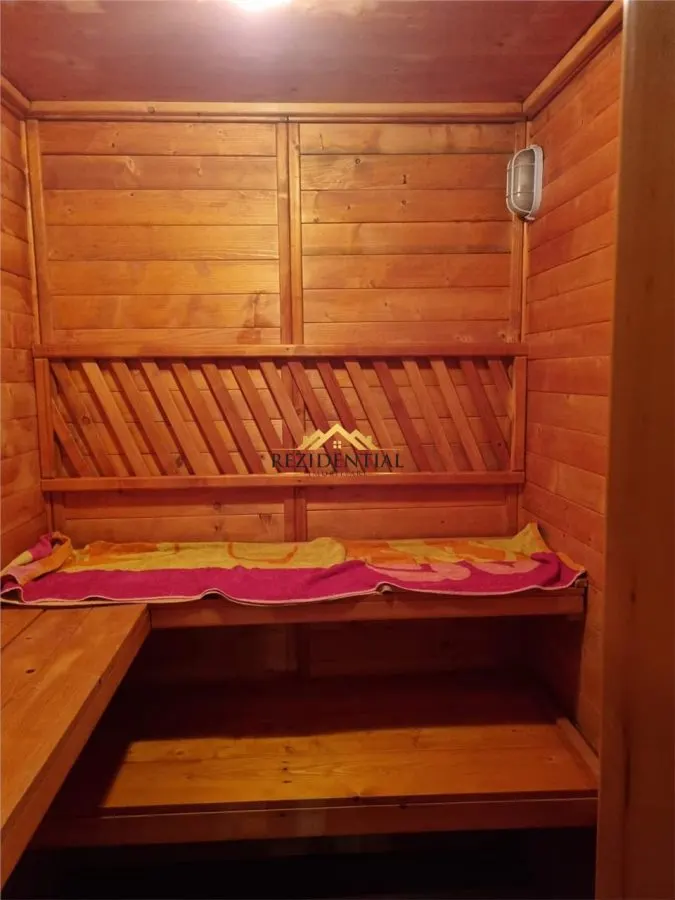 CASA CU ETAJ - BUCOVINA - foto 17