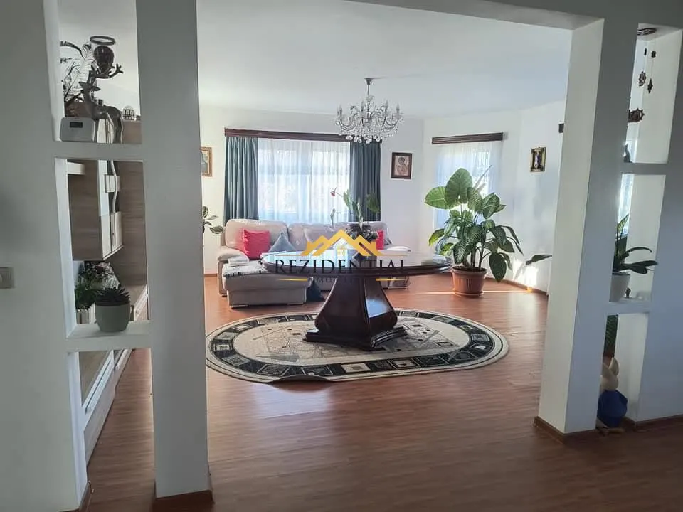 CASA CU ETAJ - CATAMARASTI - foto 2