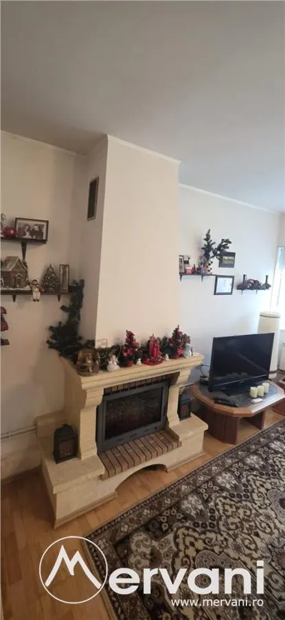 Vila de vânzare cu 4 camere în Breaza - foto 12