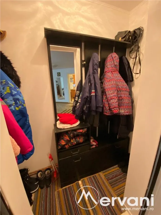 Vila de vânzare cu 4 camere în Breaza - foto 6