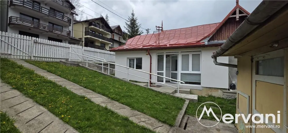 Casă de vânzare în Azuga - foto 2