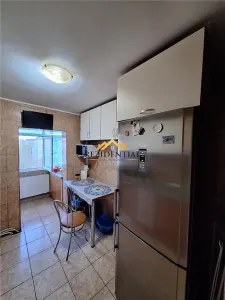 APARTAMENT 3 CAMERE - BLD. GEORGE ENESCU - foto 4