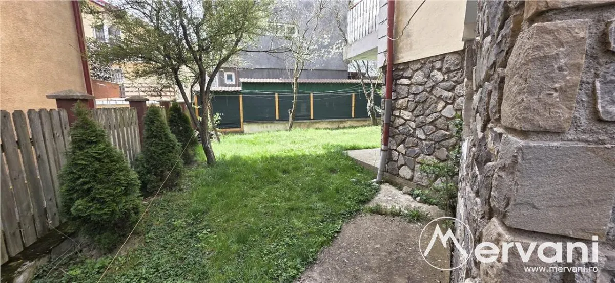 Vila de vanzare  cu 13 camere in Busteni (pensiune sau camin pentru seniori) - foto 9