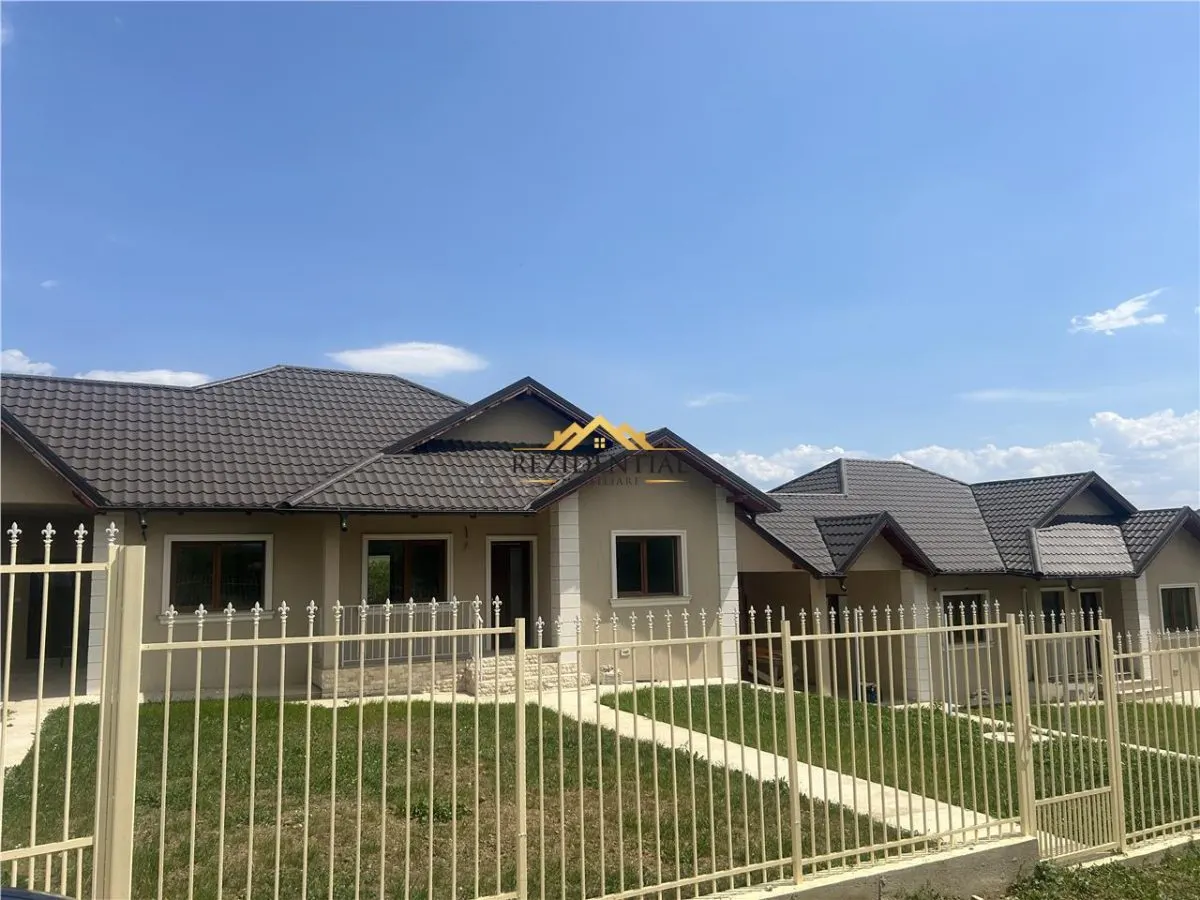 CASA SUPERBA - CERVICESTI (la doar 6 km de Botosani) - foto 2