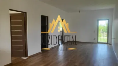 CASA SUPERBA - CERVICESTI (la doar 6 km de Botosani) - foto 5