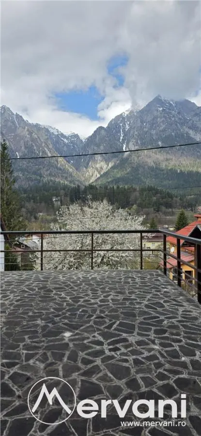 Vilă de lux de vânzare în Bușteni | Priveliște spectaculoasă către Masivul Bucegi - foto 12