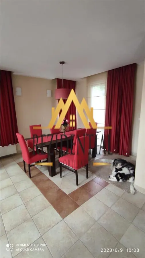 CASA CU ETAJ - LEBADA - foto 1