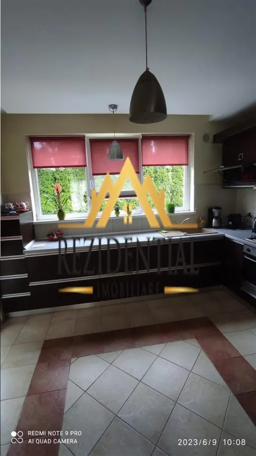 CASA CU ETAJ - LEBADA - foto 3