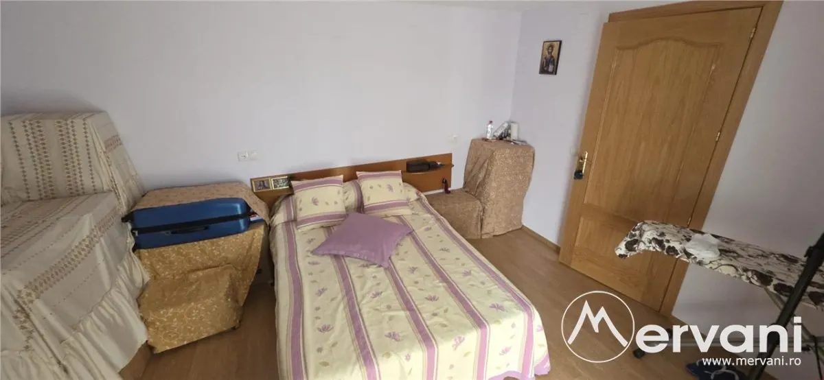 Casa de vanzare cu 3 camere in Poiana Campina - foto 12