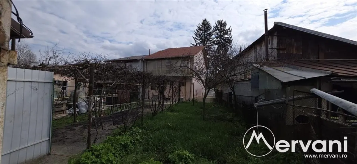Casa de vanzare cu 3 camere in Poiana Campina - foto 24
