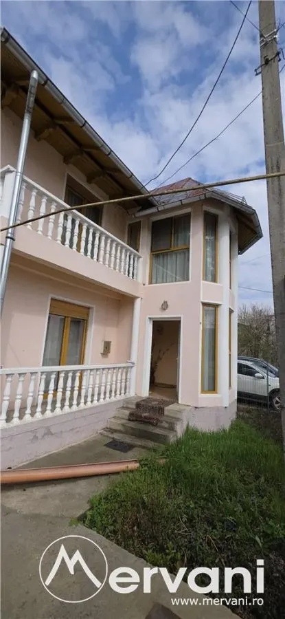 Casa de vanzare cu 3 camere in Poiana Campina - foto 9