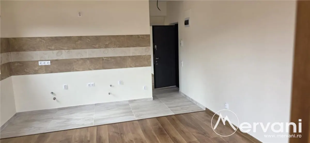 Apartament 2 camere, etaj 2, de vanzare in Busteni - foto 2