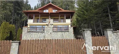 Vila duplex de vanzare cu 4 camere in Azuga - Azuga