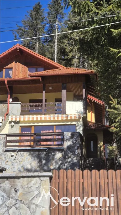 Vila duplex de vanzare cu 4 camere in Azuga - foto 3