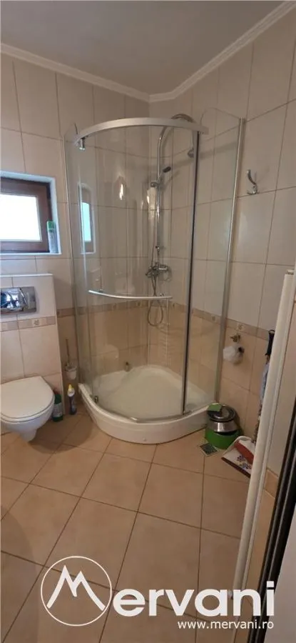 Vila duplex de vanzare cu 4 camere in Azuga - foto 23