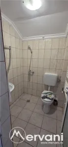 Pensiune de vânzare cu 8 camere in Busteni - foto 27