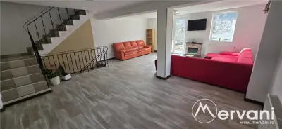 Vila de vânzare cu 8 camere și garaj in Busteni - foto 5