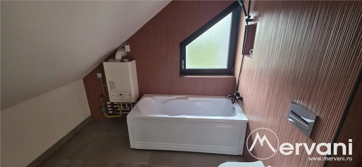 Apartament cu 2 camere de vanzare in Busteni - foto 6