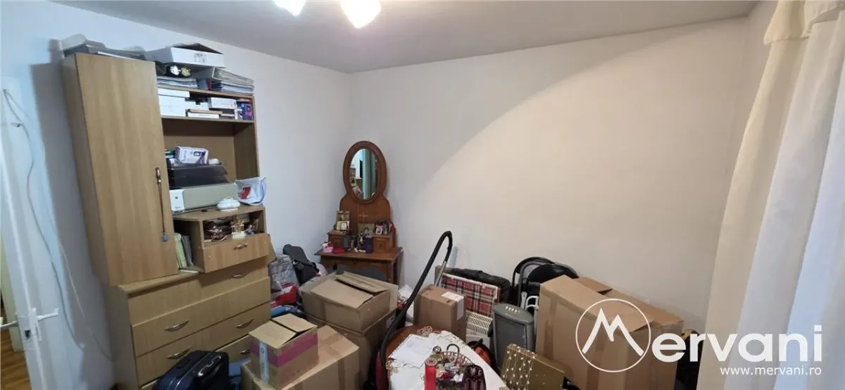 Apartament cu 3 camere de vanzare in Campina - foto 5