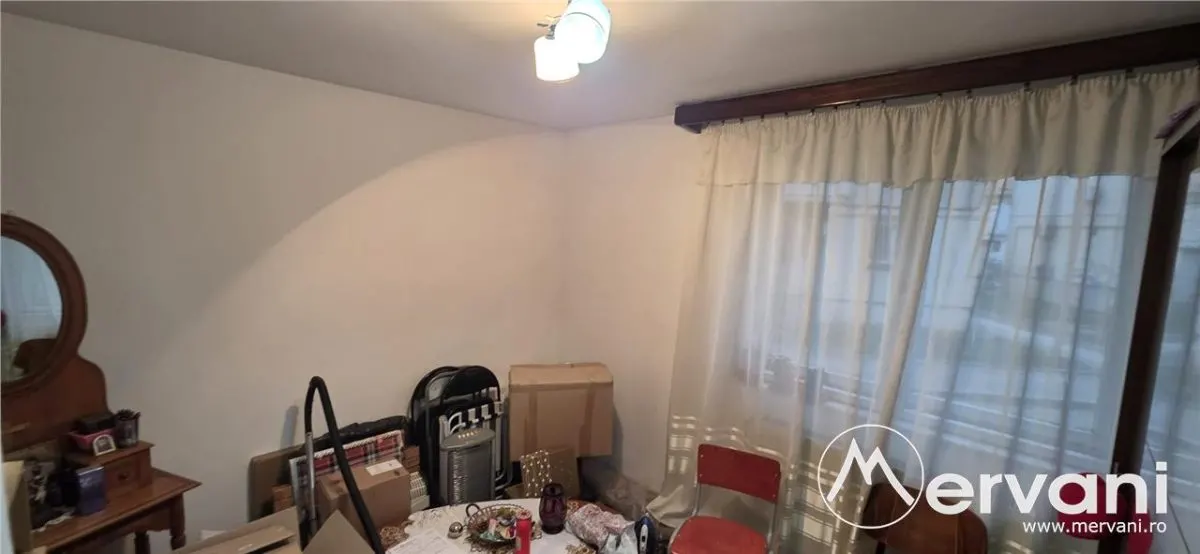 Apartament cu 3 camere de vanzare in Campina - foto 6
