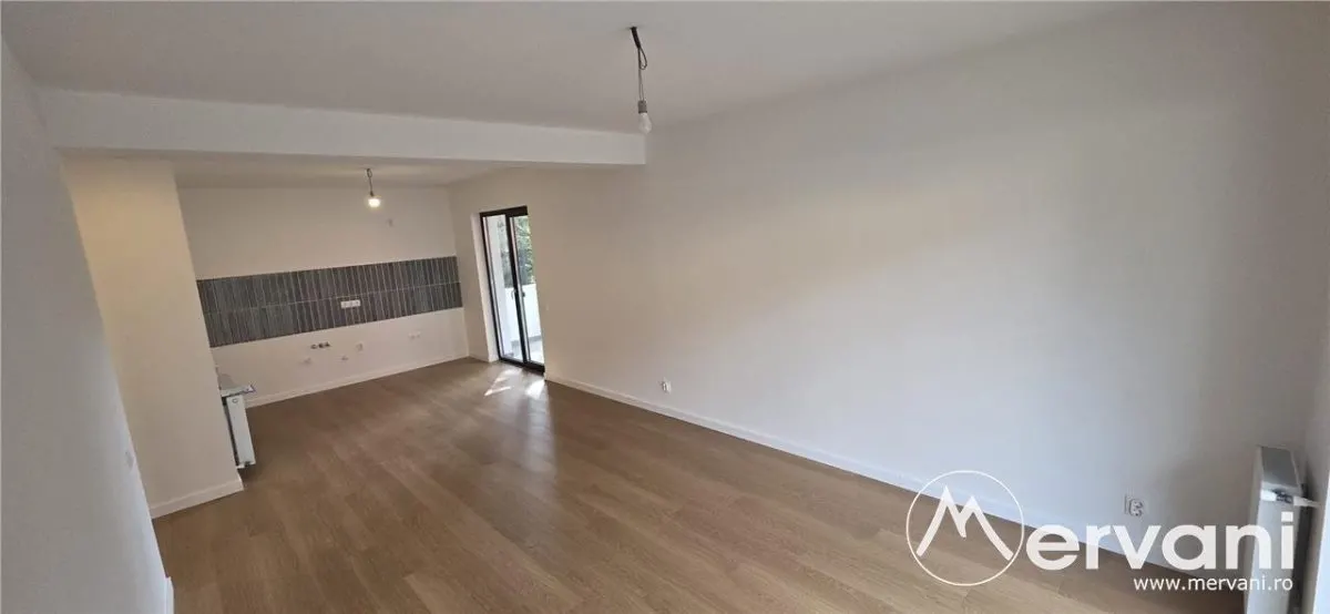 Apartament cu 2 camere de vanzare in Busteni - foto 2
