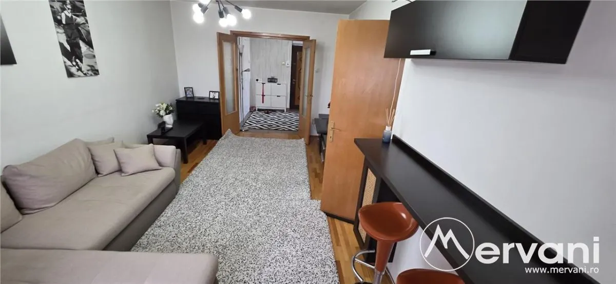 Apartamnet cu 2 cmere de vanzare in Campina - foto 1