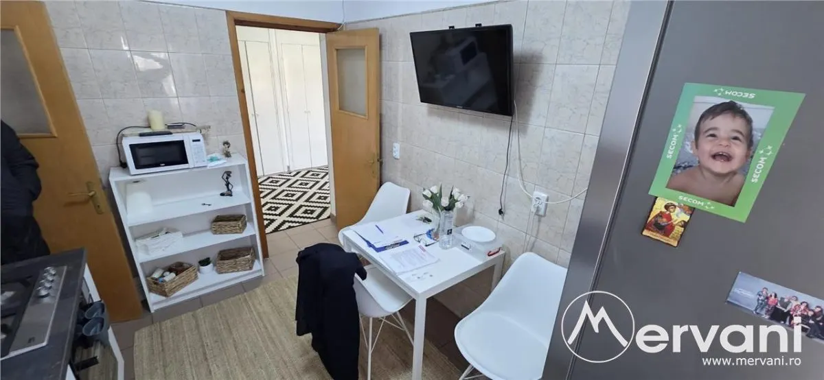 Apartamnet cu 2 cmere de vanzare in Campina - foto 12