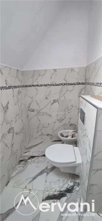 Vila de vanzare cu 4 camere in Brebu - foto 23
