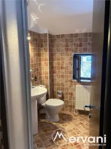 Vila de vanzare in Busteni - Zona semicentrala - foto 4