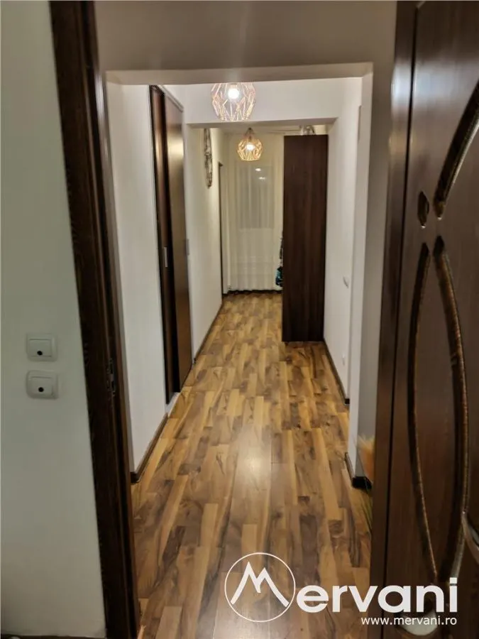 Apartament 3 camere de vanzare in Busteni – la 5 minute de partia Kalinderu - foto 4
