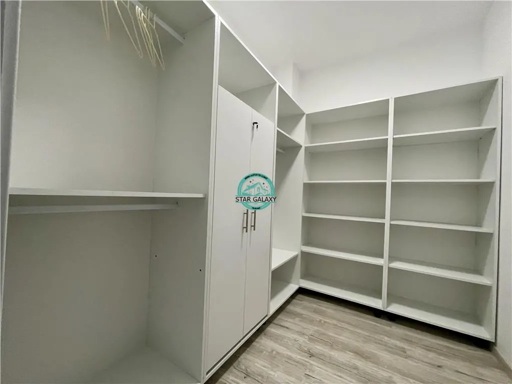 Apartament cu 2 camere de vanzare, openspace, bloc nou, in Centru - foto 7
