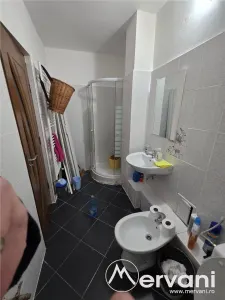 Apartament de vanzare cu 2 camere in Azuga - foto 11