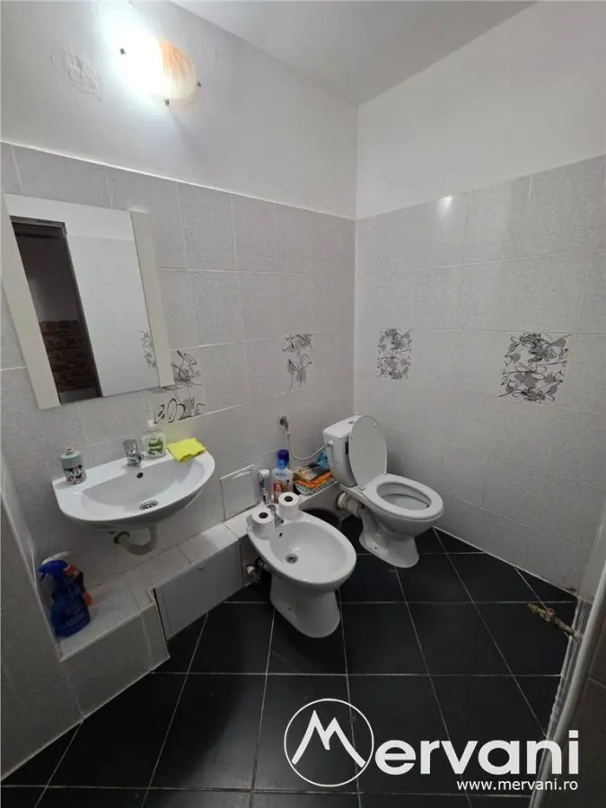 Apartament de vanzare cu 2 camere in Azuga - foto 12
