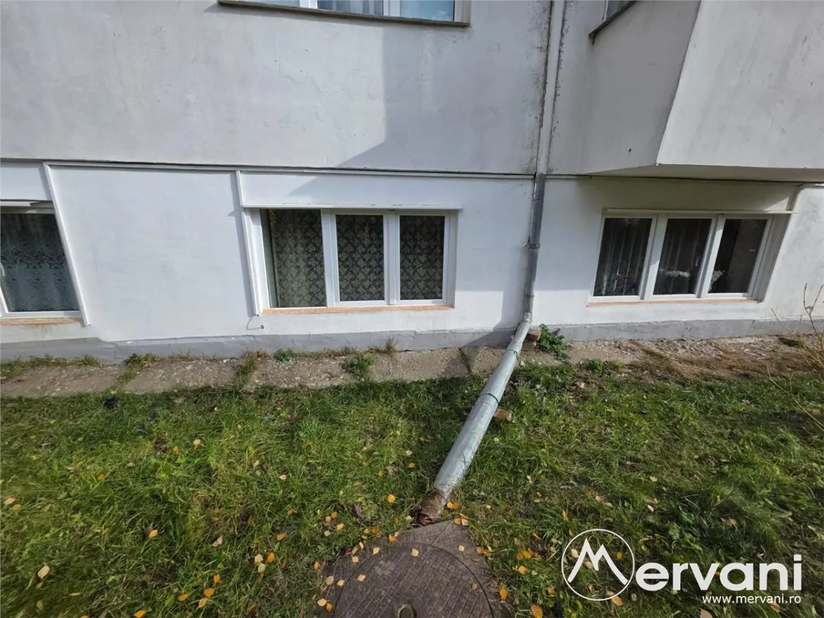 Apartament de vanzare cu 2 camere in Azuga - foto 17