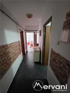 Apartament de vanzare cu 2 camere in Azuga - foto 6