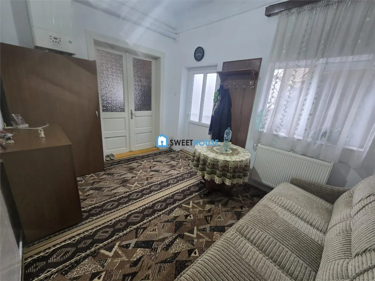 Casa Tip Duplex Str Cimpului Fagaras - foto 2